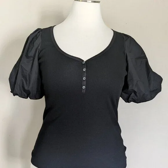 Old Navy Ribbed Cotton Puff SLeeve Sweetheart Neckline Top - Picture 3 of 6